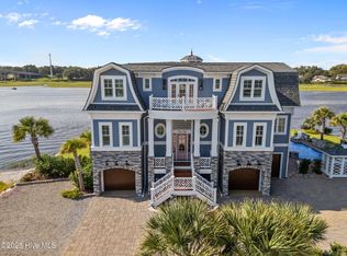 98 Laurinburg St, Ocean Isle Beach, NC 28469