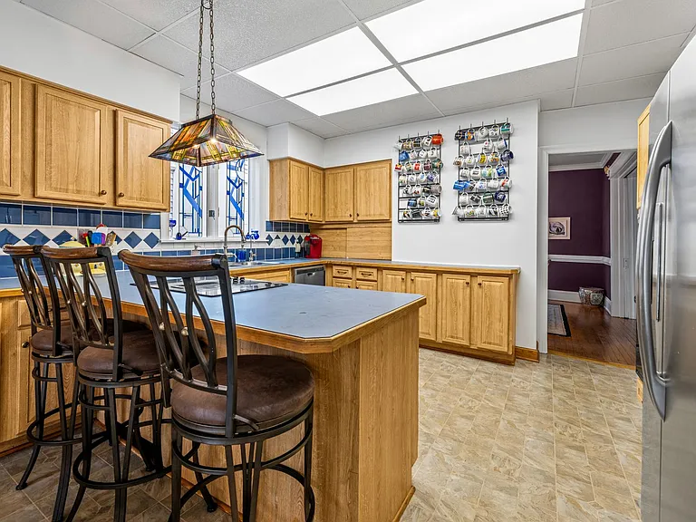Timeless Ghent Home features charm and elegance in Historic Stockley Gardens — Photo 10