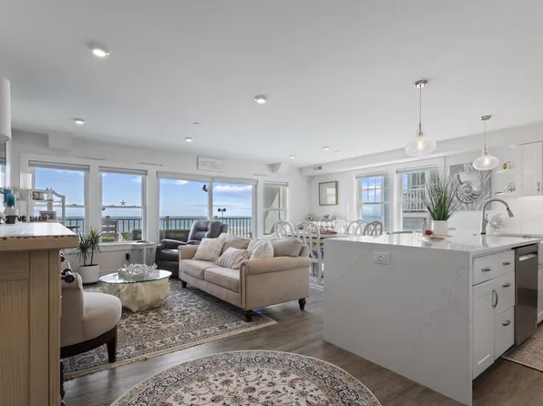 377 Ocean Boulevard #3, Hampton, NH 03842