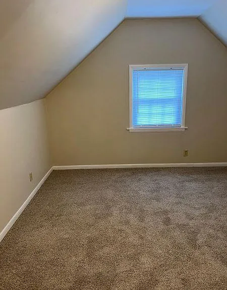 1027 Saint Clair Ave #A — Photo 15