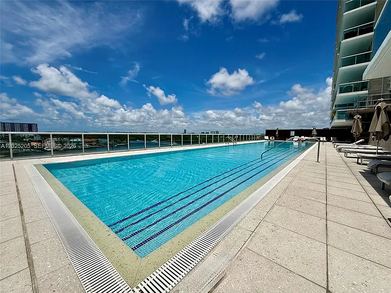 400 Sunny Isles Blvd #1404 — Photo 33