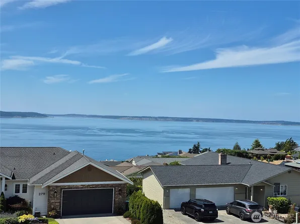 276 Grandview Avenue, Camano Island, WA 98282
