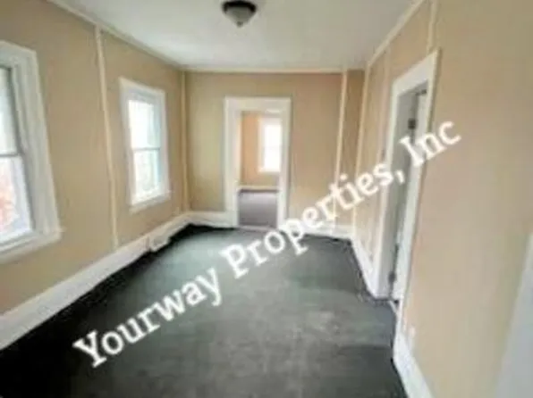 26 Galusha St, Rochester, NY 14605