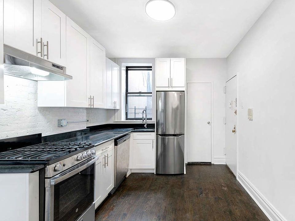 2nd image of 108 E 97th St #4EE