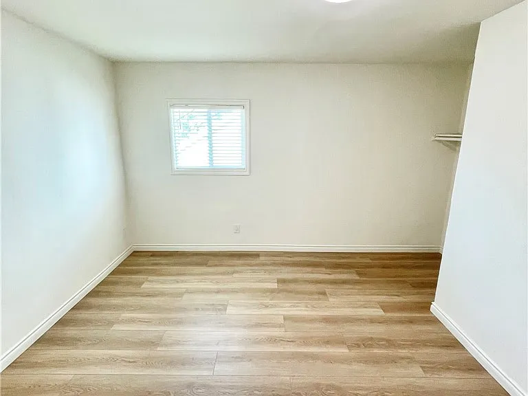 1504 S Garfield Ave — Photo 6