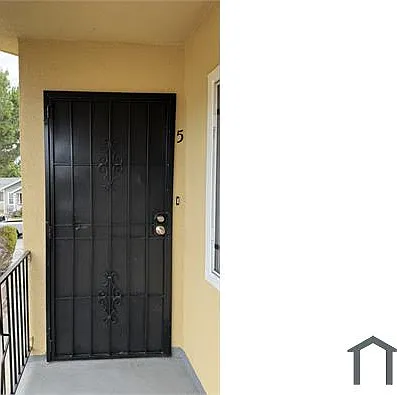 2 bed, $2,100 — Photo 2