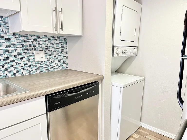 4127 N 9th Ave #6 — Photo 12