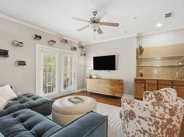 53 Private Road 3057 APT 7, Oxford, MS 38655