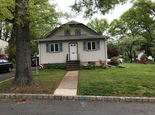 98 Pleasant Ave, Fanwood, NJ 07023