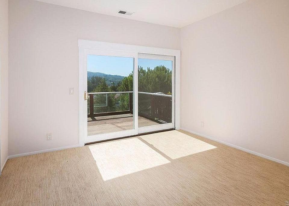 2nd image of 14 Milland Ct