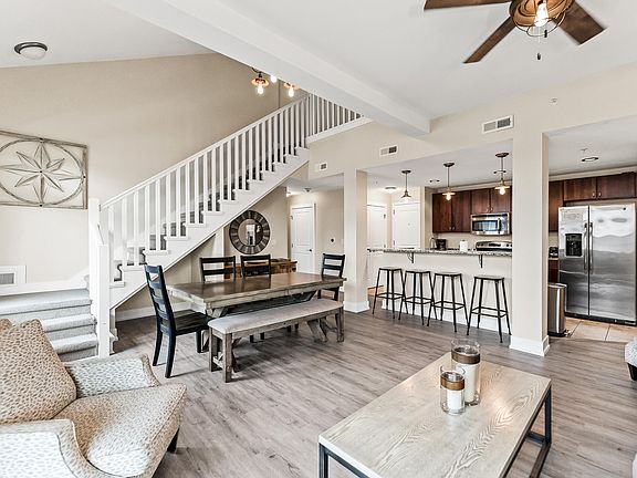 2nd image of 529 Miller Dr Unit 303