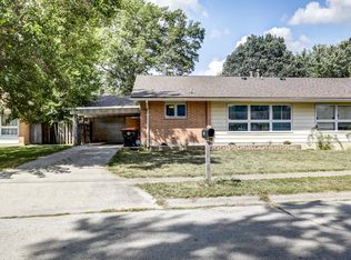 1517 Fairway Dr, Rantoul, IL 61866