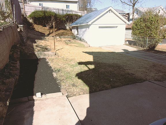 2nd image of 2508 Hudson Ave