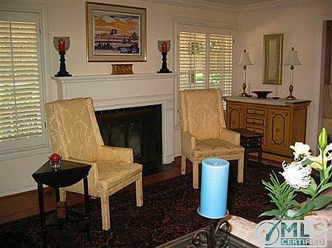 3rd image of 6347 Park Ln
