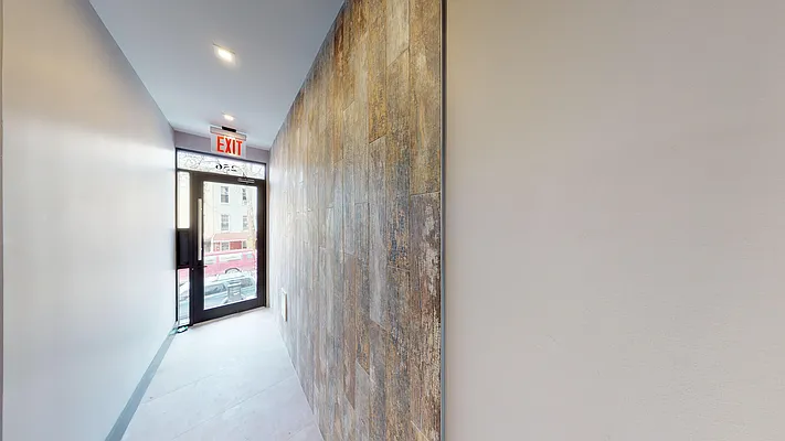 Rented by Rennit Inc. | media 69