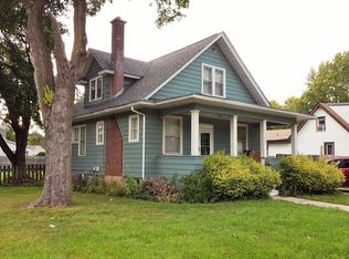 602 N Liberty St, Elgin, IL 60120