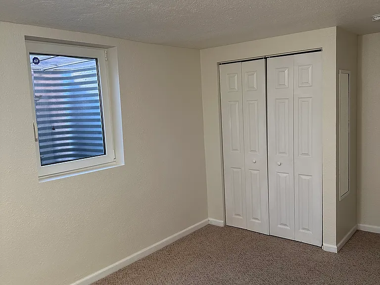 1314 W Gill Pl — Photo 12