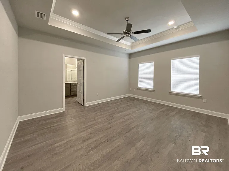 31436 Memphis Loop — Photo 15