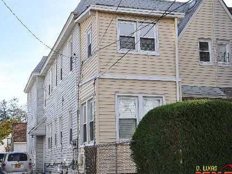 2nd image of 1354 Dickens St