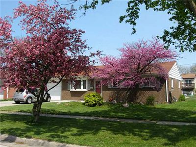 3335 N Reach Dr, Oregon, OH, 43616