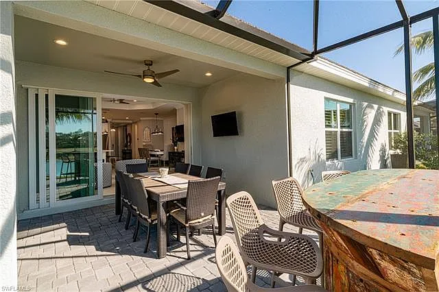 2279 Marquesa Cir — Photo 15