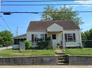 3200 S 29th St, Ashland, KY 41102