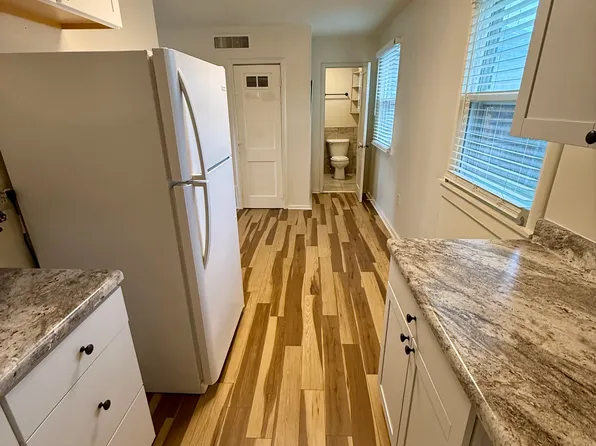 303 Saint Cloud St APT 2, Rapid City, SD 57701