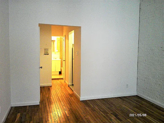 Rented by REAL New York | media 8