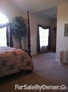 Master Bedroom : Has large walk-in closet. Master bath has whirlpool tub and private toilet.