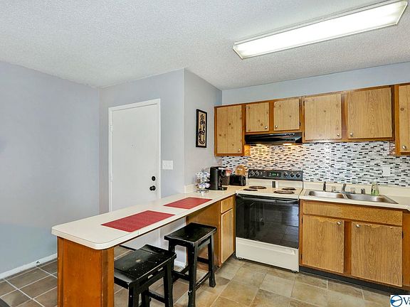 5th image of 6642 Willow Pointe Dr NW #B