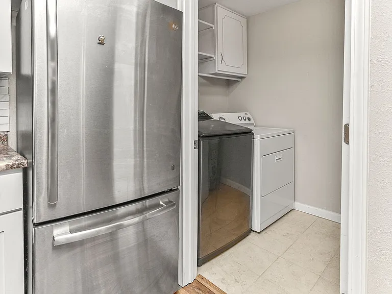 2626 W Hanover Dr — Photo 16