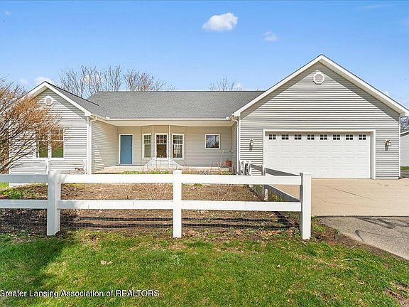2nd image of 5859 Sleight Rd