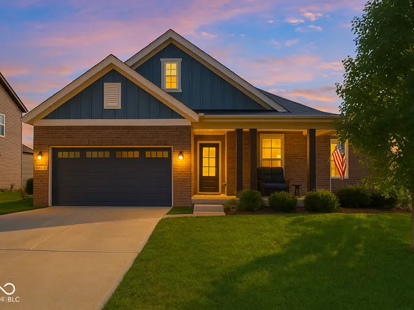 6533 Treeline Ln, McCordsville, IN 46055