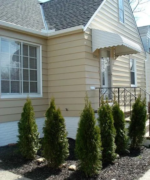 2285 S Taylor Rd — Photo 1