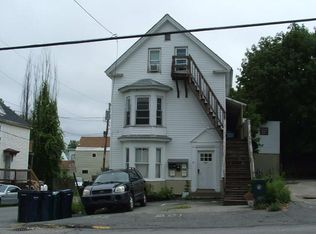 21 Wentworth St, Biddeford, ME 04005