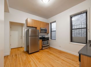 2132 W Concord Pl, Chicago, IL 60647