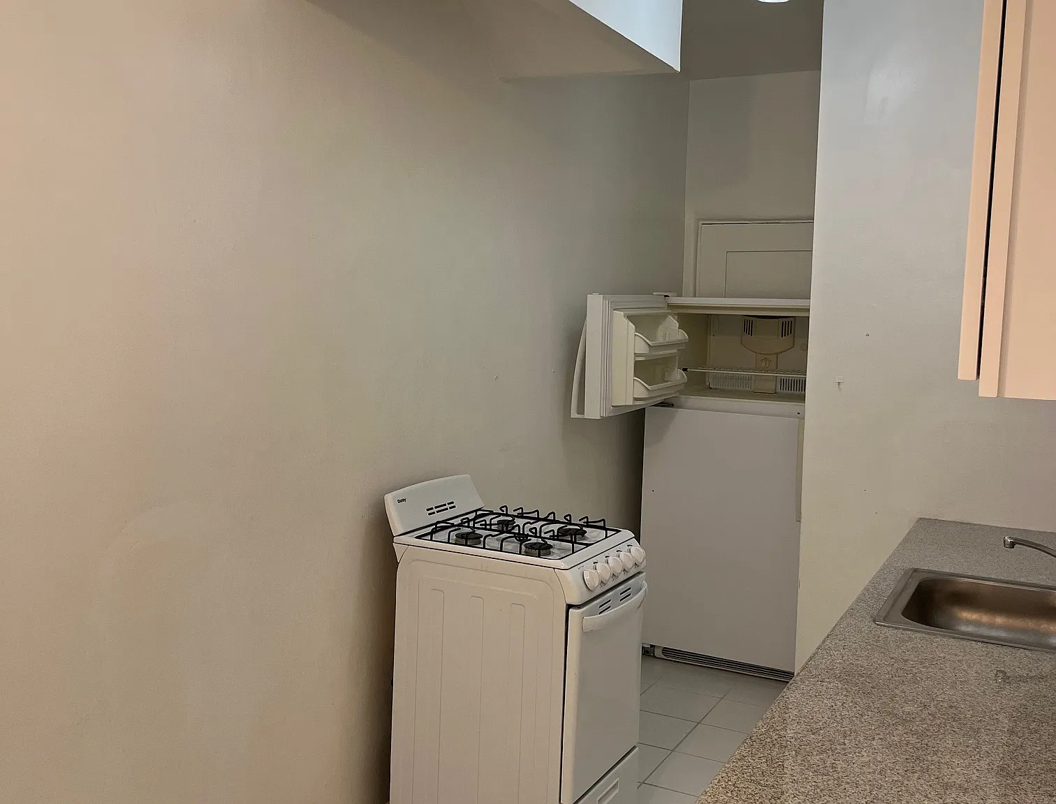 1 bed, 575 sqft, $2,350 — Photo 4