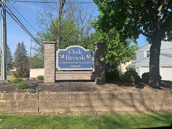 2nd image of 13662 Oakbrook Dr #3662