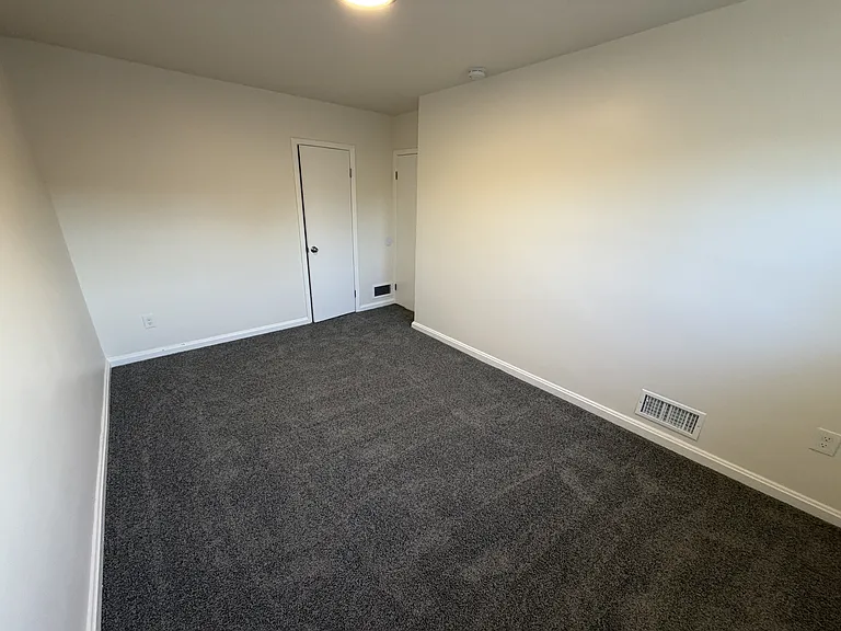 1402 Nicolay Way #1 — Photo 10