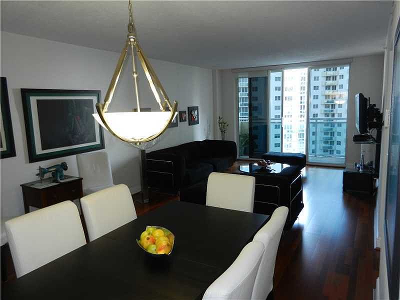 2nd image of 3000 S Ocean Dr APT 910W