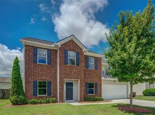 4321 Henry Ridge Ct, Loganville, GA 30052