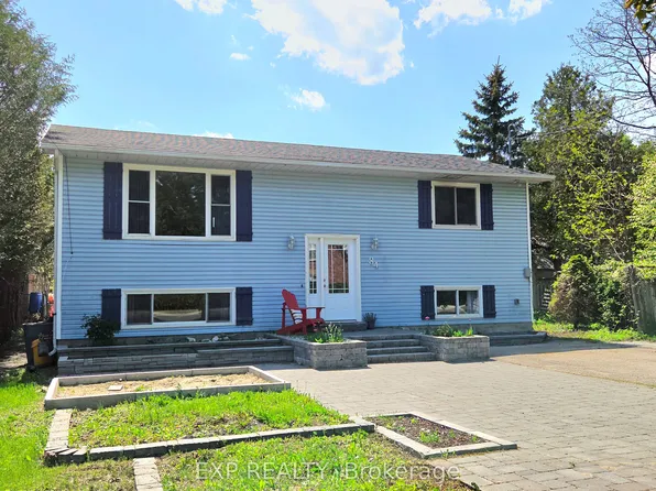 84 Martin St N, Mississippi Mills, ON K0A 1A0