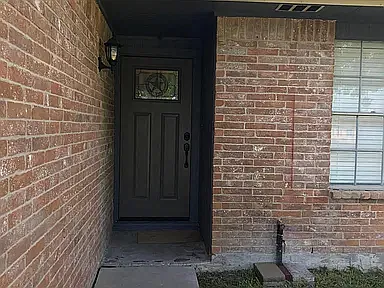 3 bed, 1241 sqft, $1,695 — Photo 3