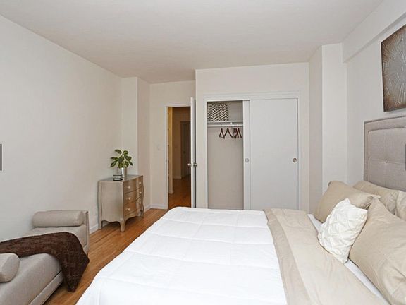 2nd image of 620 Lenox Ave APT 8J
