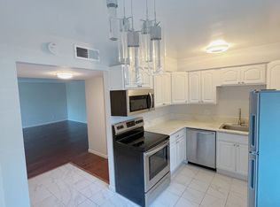 2210 T St #12, Sacramento, CA
