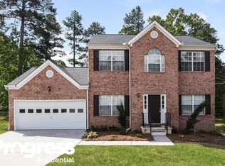 803 Board Walk Ct, Loganville, GA 30052