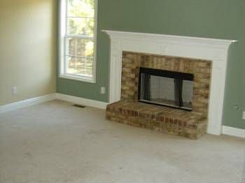 5th image of 906 Golden Meadows Ln