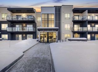 15233 E 1st St SE #305, Calgary, AB T2X0X5