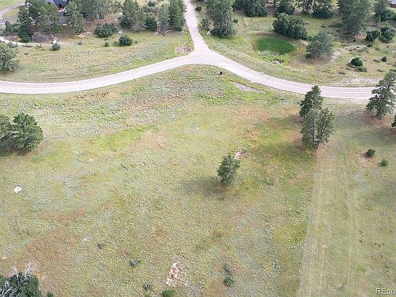 3rd image of 7875 Lost Lake Dr