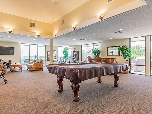 5th image of 1501 Gulf Blvd APT 307